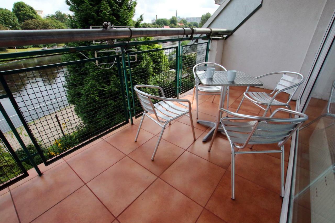 Apartament Kapitanski Kolobrzeg Ngoại thất bức ảnh